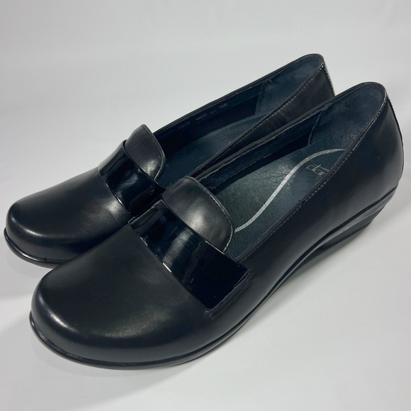 Dansko Oksana‎ Slip-On Loafer Women 38 Black Leather Comfort Low Heel Work Shoes